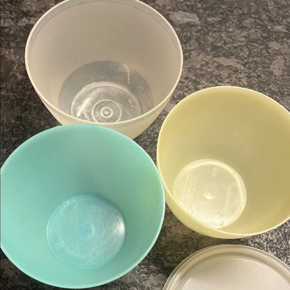 Tupperware this vintage